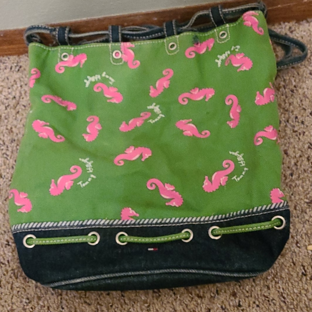 Green and pink tommy hilfinger seahorse bucket bag - Picture 1 of 6